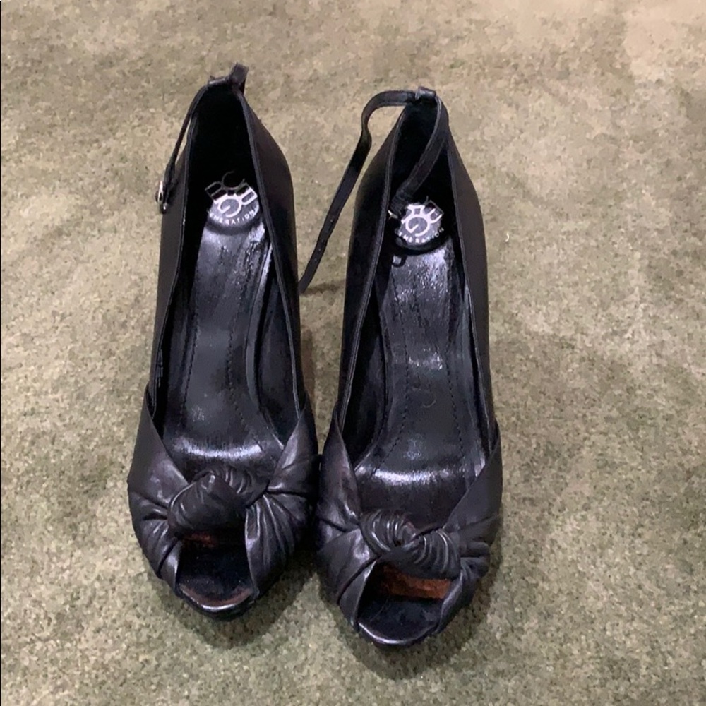 Bcbg heels